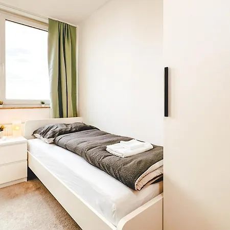 Monteurwohnung Mit Balkon Und Wohnzimmer Bochum Exterior foto