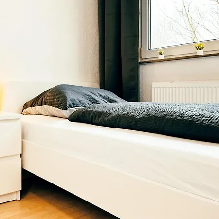 Monteurwohnung Mit Balkon Und Wohnzimmer Bochum Exterior foto